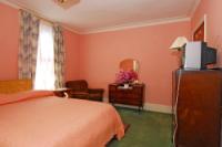 Mid-Terrace House, 4 bedrooms, Freehold