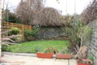 Mid-Terrace House, 4 bedrooms, Freehold