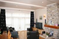 Mid-Terrace House, 2 bedrooms