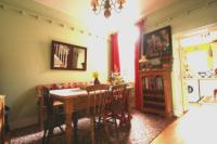 Mid-Terrace House, 3 bedrooms, Freehold