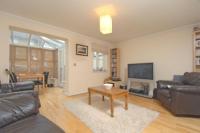 Mid-Terrace House, 4 bedrooms, Freehold