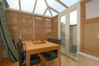 Mid-Terrace House, 4 bedrooms, Freehold