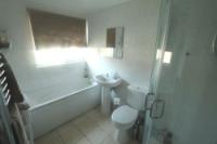 End-of-Terrace House, 3 bedrooms, Freehold