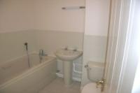 Flat / Apartment, No bedrooms, Leasehold