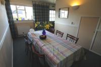 Semi-Detached House, 6 bedrooms, Freehold
