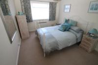 Flat / Apartment, 2 bedrooms, Freehold
