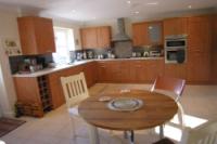 End-of-Terrace House, 4 bedrooms, Freehold