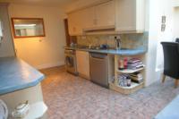 Semi-Detached House, 3 bedrooms, Freehold