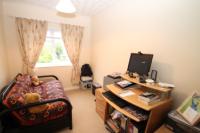 Semi-Detached House, 3 bedrooms, Freehold