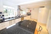 Semi-Detached House, 3 bedrooms, Freehold
