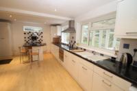 Semi-Detached House, 3 bedrooms, Freehold