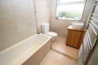 Semi-Detached House, 3 bedrooms, Freehold