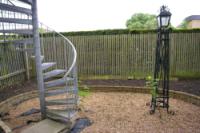 Mid-Terrace House, 4 bedrooms, Freehold