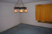 Semi-Detached House, 3 bedrooms, Freehold