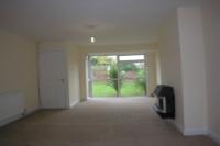 Semi-Detached House, 3 bedrooms, Freehold