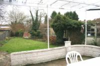 Semi-Detached House, 3 bedrooms, Freehold
