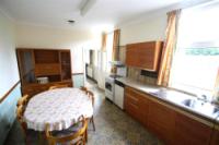 End-of-Terrace House, 3 bedrooms, Freehold