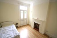 End-of-Terrace House, 3 bedrooms, Freehold