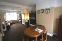Semi-Detached House, 4 bedrooms, Freehold