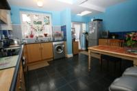 Semi-Detached House, 4 bedrooms, Freehold