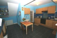 Semi-Detached House, 4 bedrooms, Freehold