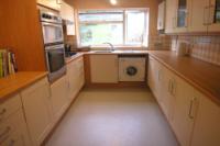 Mid-Terrace House, 3 bedrooms, Freehold
