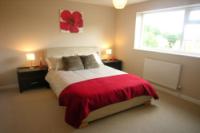 Semi-Detached House, 4 bedrooms, Freehold
