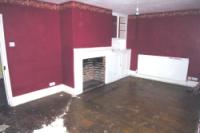 Mid-Terrace House, 4 bedrooms, Freehold