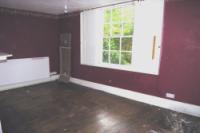 Mid-Terrace House, 4 bedrooms, Freehold