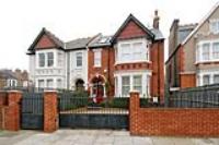 Detached House, 6 bedrooms, Freehold