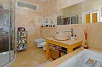 Detached House, 6 bedrooms, Freehold