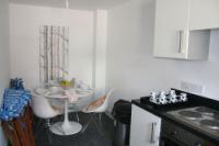 Flat / Apartment, 2 bedrooms, Leasehold