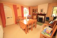 Semi-Detached House, 4 bedrooms, Freehold