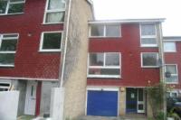 Mid-Terrace House, 3 bedrooms