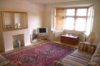 Mid-Terrace House, 3 bedrooms, Freehold