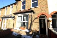 Mid-Terrace House, 3 bedrooms, Freehold