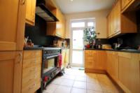Semi-Detached House, 3 bedrooms, Freehold