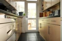 Semi-Detached House, 3 bedrooms, Freehold