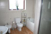 Semi-Detached House, 4 bedrooms, Freehold