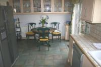 Semi-Detached House, 5 bedrooms, Freehold