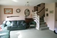 Mid-Terrace House, 3 bedrooms, Freehold
