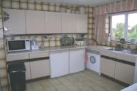 Mid-Terrace House, 3 bedrooms, Freehold