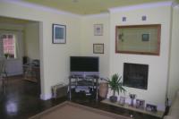 Semi-Detached House, 3 bedrooms, Freehold