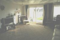 Mid-Terrace House, 3 bedrooms, Freehold