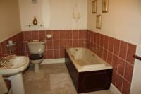 Detached House, 4 bedrooms, Freehold