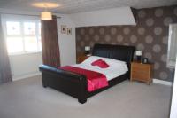 Detached House, 4 bedrooms, Freehold