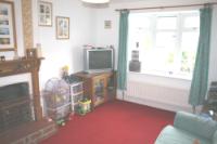 Mid-Terrace House, 3 bedrooms, Freehold