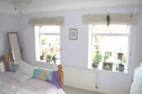 Mid-Terrace House, 3 bedrooms, Freehold