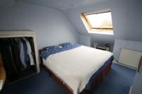 Mid-Terrace House, 4 bedrooms, Freehold