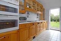Detached House, 5 bedrooms, Freehold
